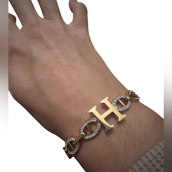 Luxury Hermes Style Earrings and Bangle/Bracelet set. Excellent Condition! - Picture 9 of 15